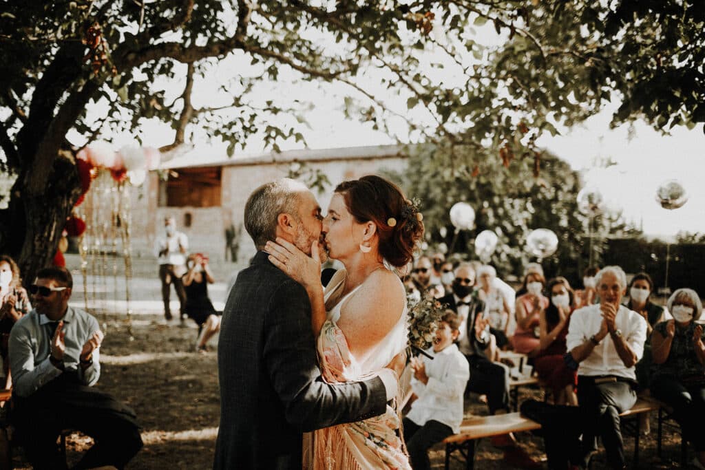 Que je l'aime cette wedding party de Septembre. La simplicité d'une journée soleil et d'un mariage d'une grosse inspiration.